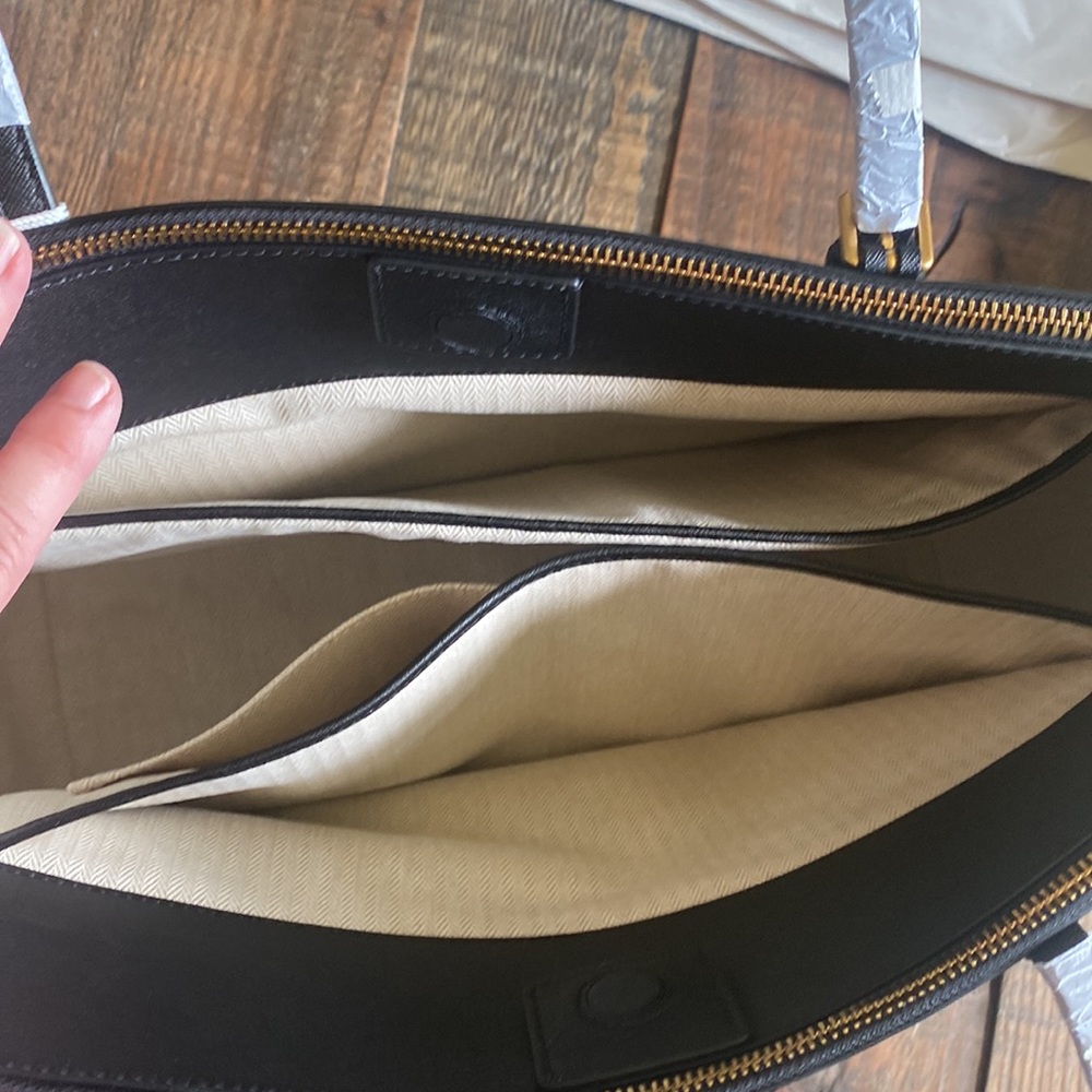 Tory Burch large Emerson tote - Picture 2 of 6